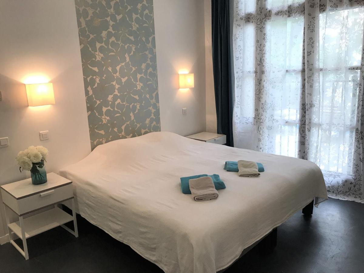 Hotel Saint-Charles Juan-les-Pins Exterior foto